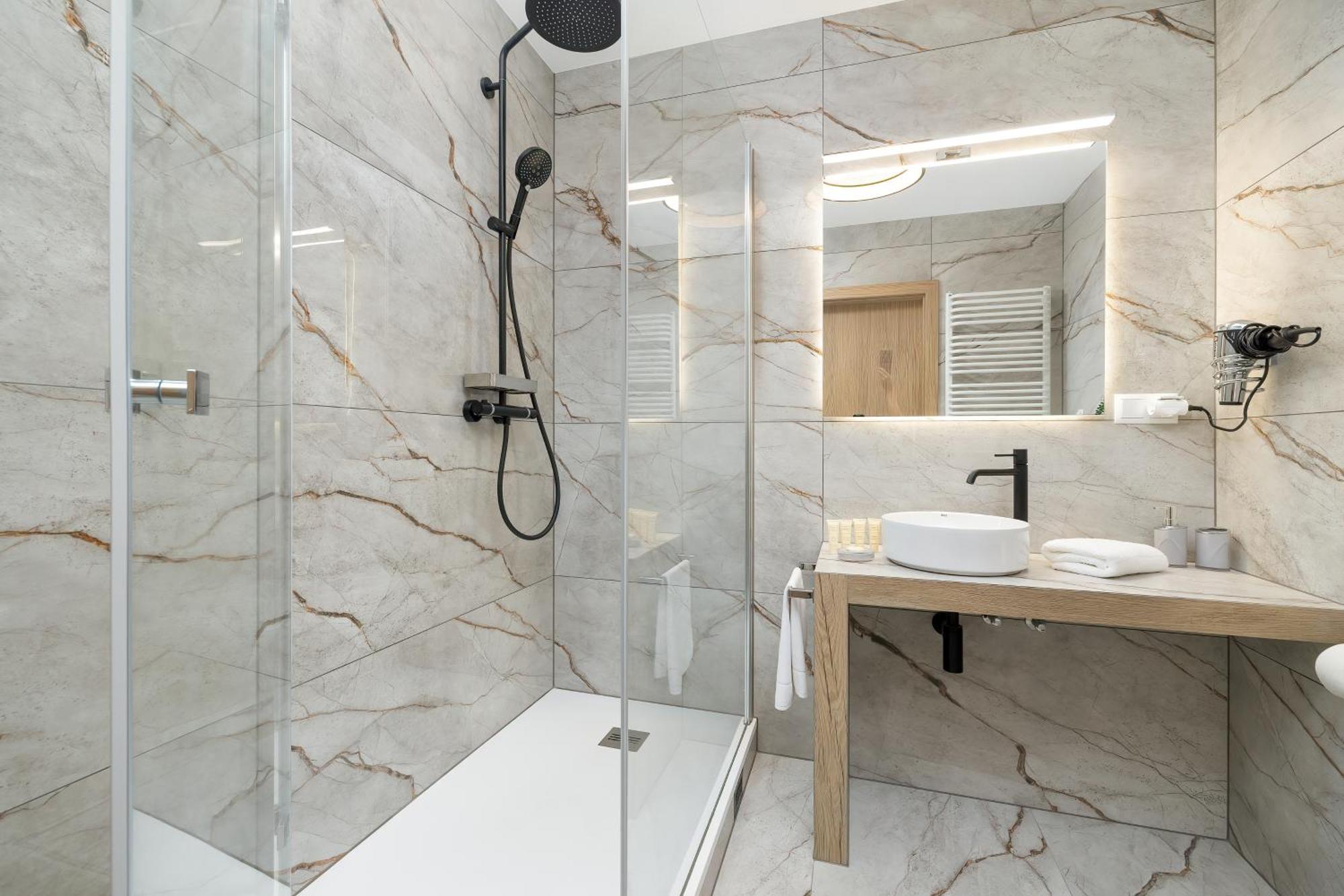 Three-Bedroom Standard Apartment